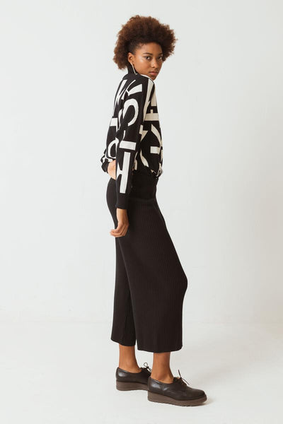 Isetza Sweater Black Print