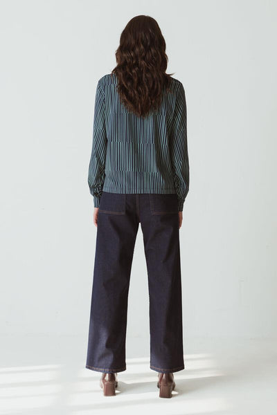 Kattin Top Navy & Green Print