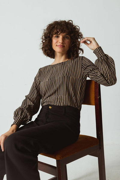 Kattin Top Black & Cream Print