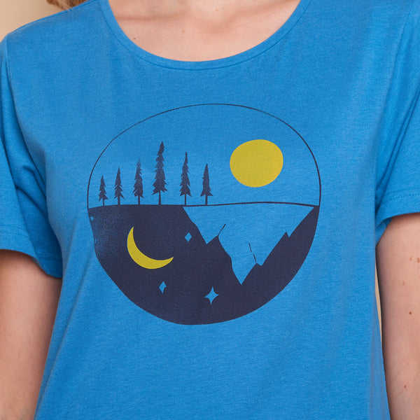 Graphic Tee Blue Moon