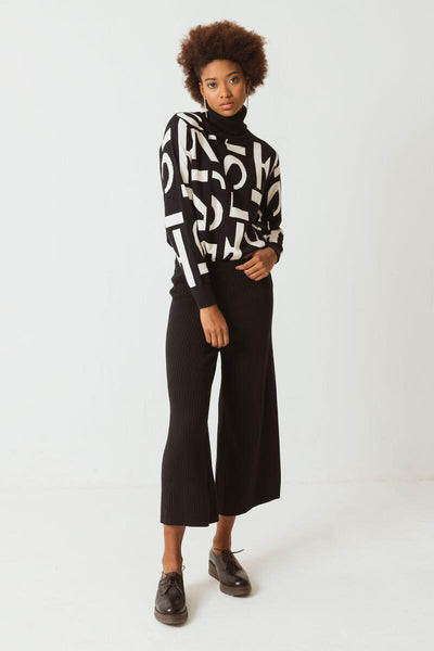 Isetza Sweater Black Print
